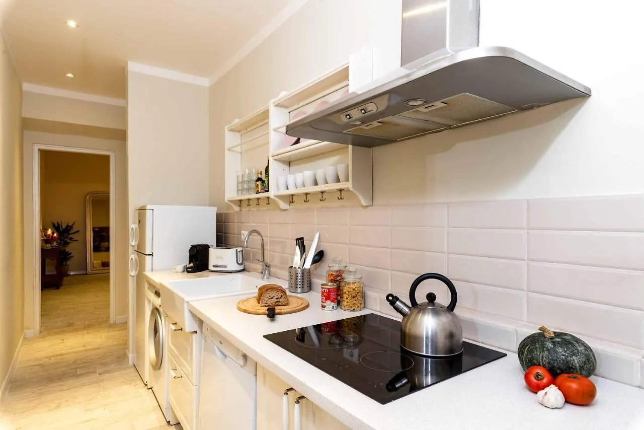 New Opening Special,Historic Center,Private Patio Apartment Florence 0*,  Italy